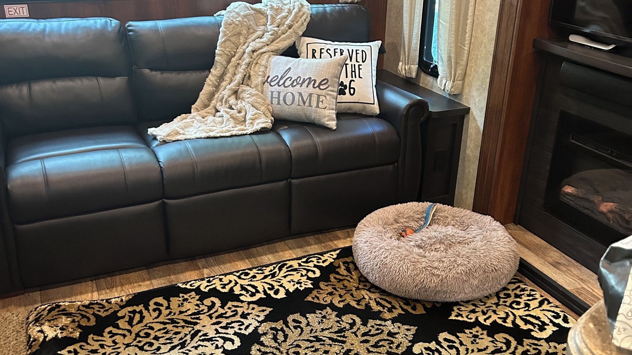 Photo of Livingroom in Baker County
