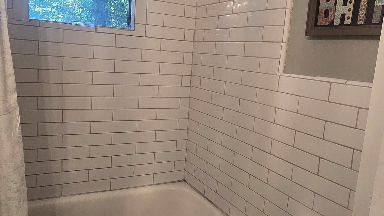 Photo of Bathroom in Gunter Afs