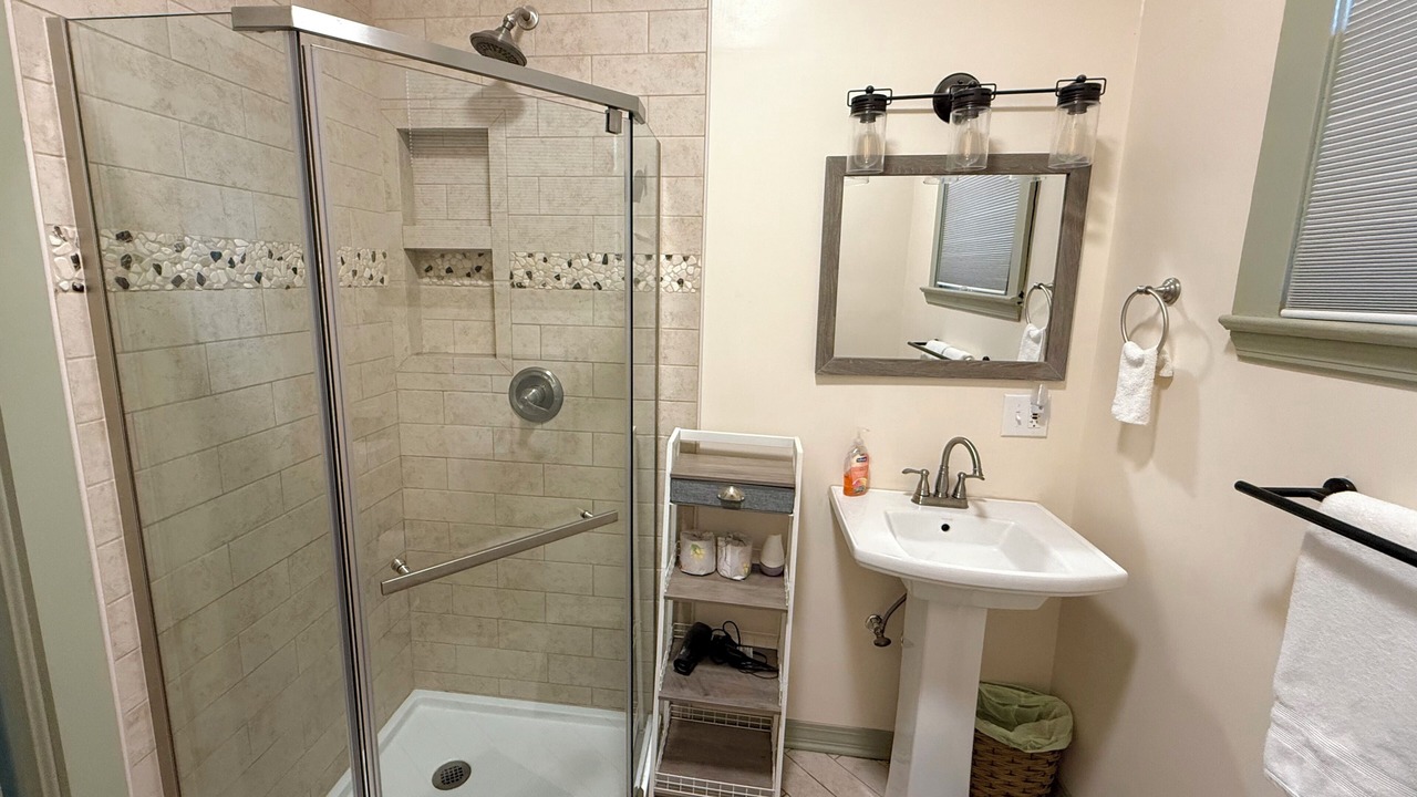 Photo of Bathroom in Palatka
