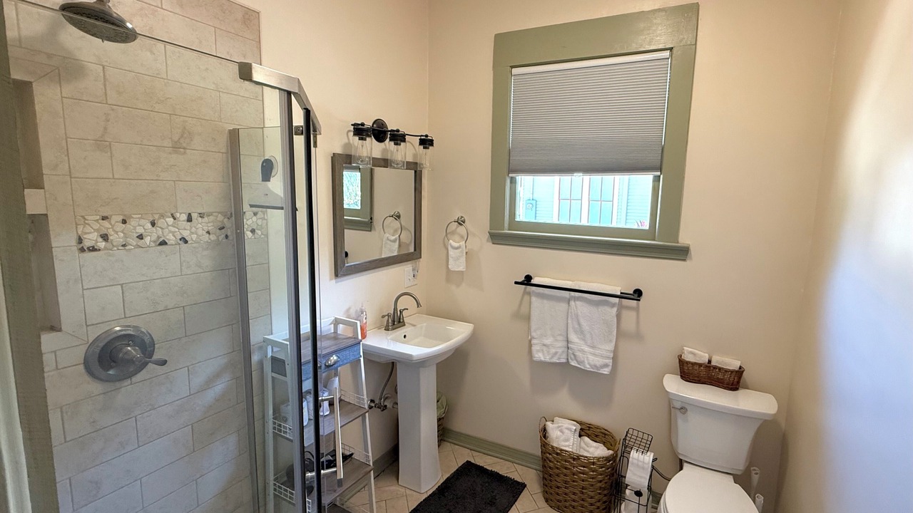 Photo of Bathroom in Palatka
