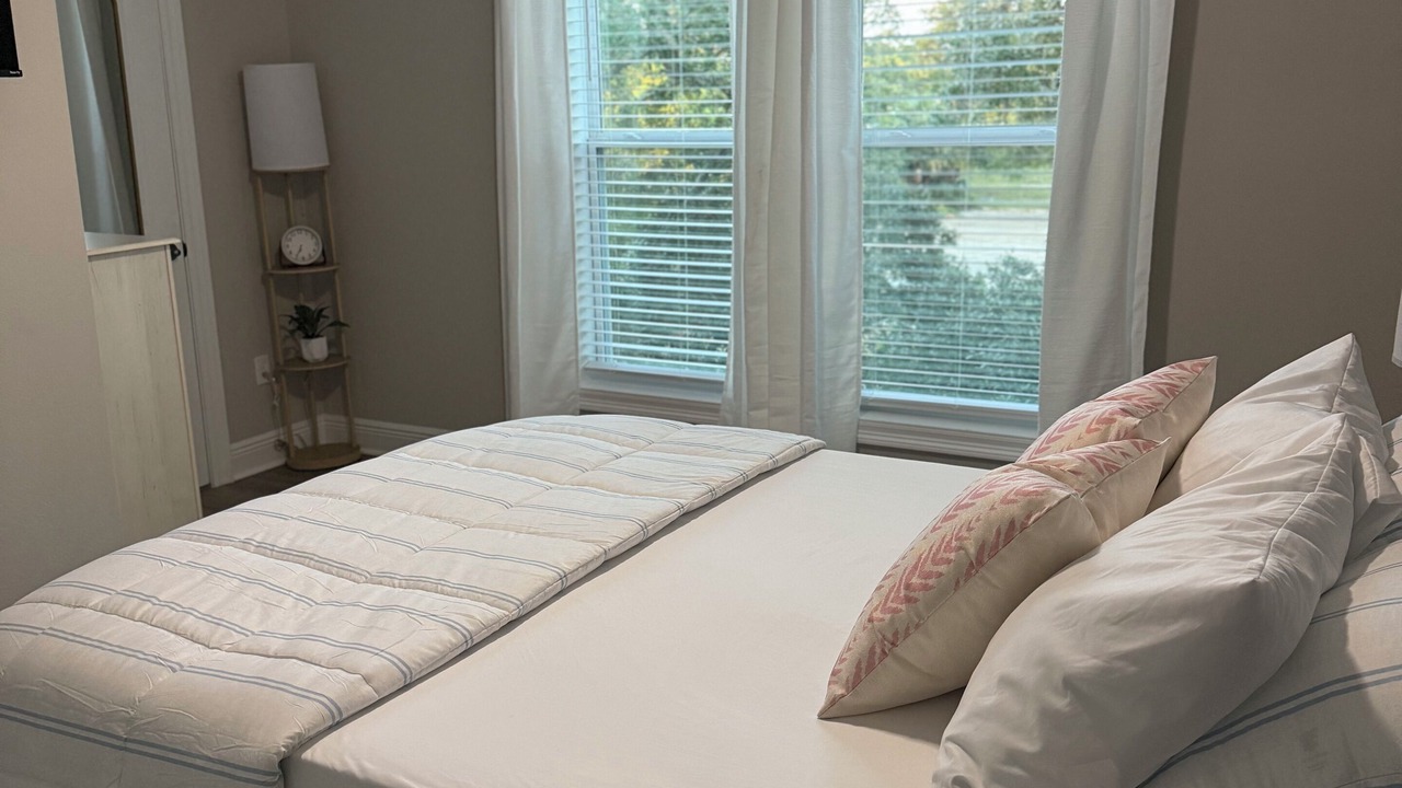 Photo of Bedroom in Mississippi City