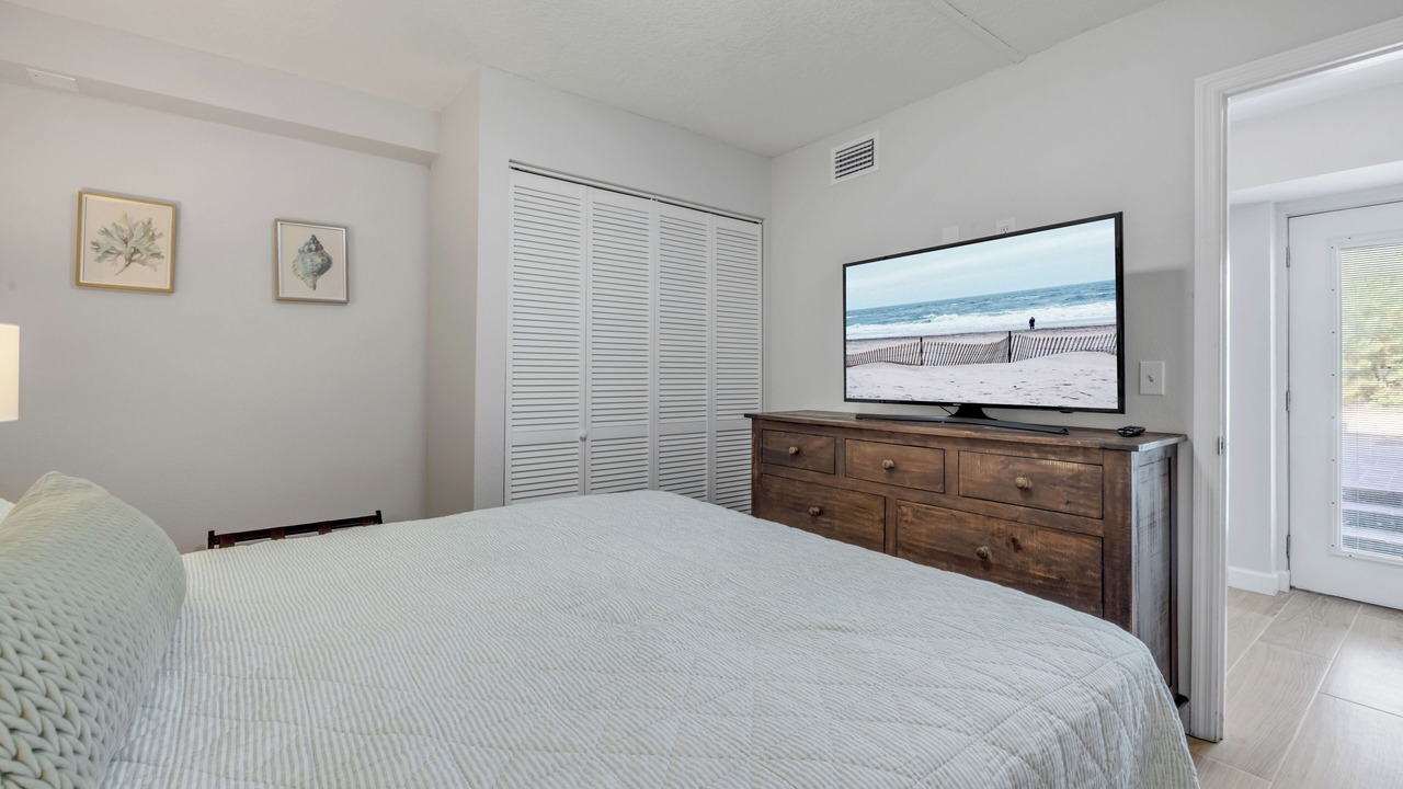 Photo of Bedroom in New Smyrna Beach
