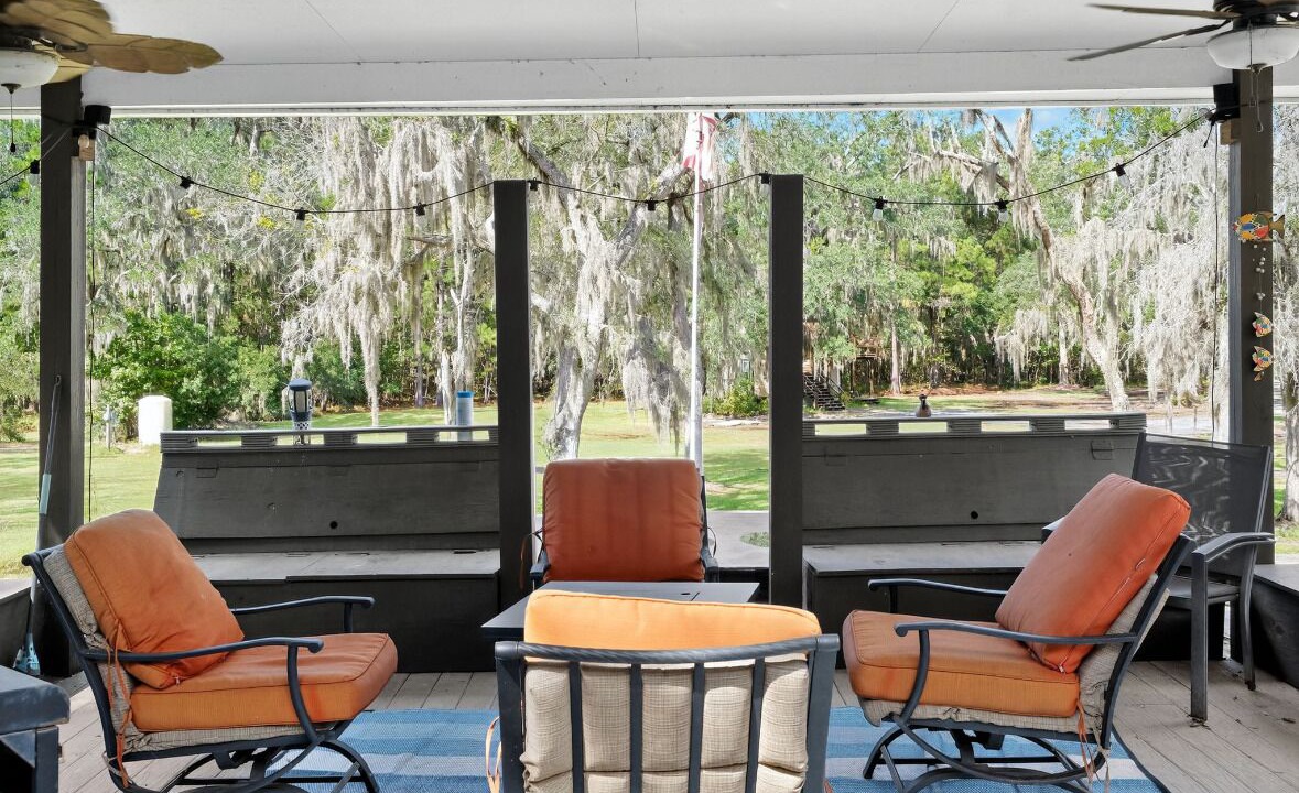 Photo of Patio Balcony in Midway