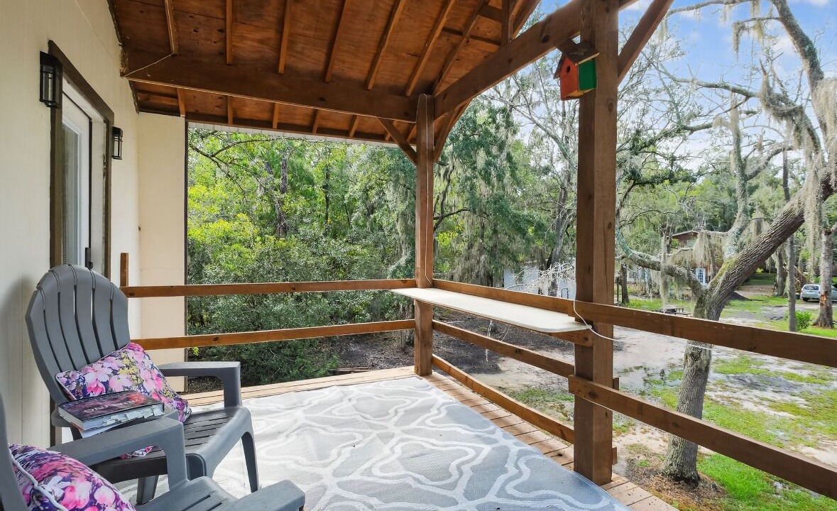 Photo of Patio Balcony in Midway