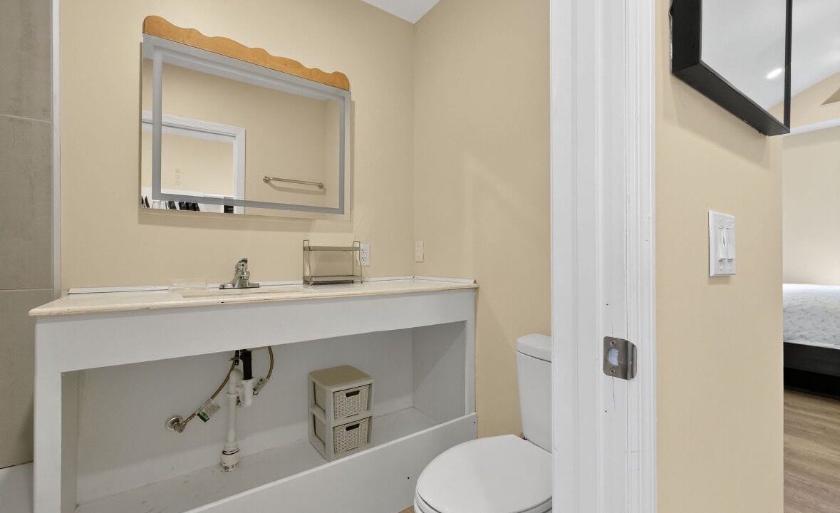 Photo of Bathroom in Midway