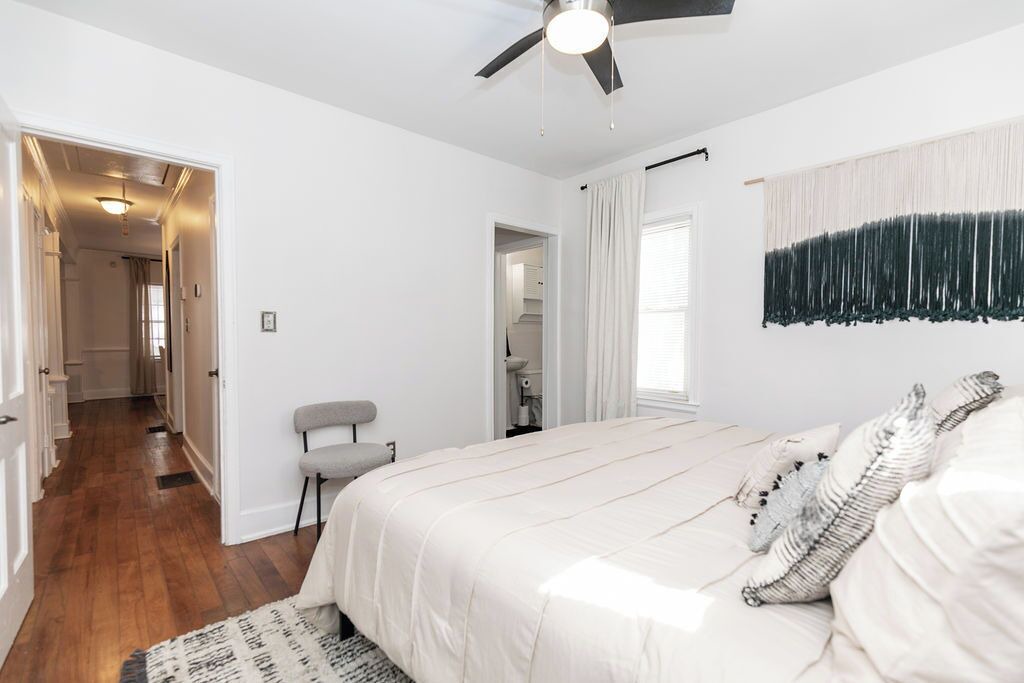 Photo of Bedroom in Oakhurst