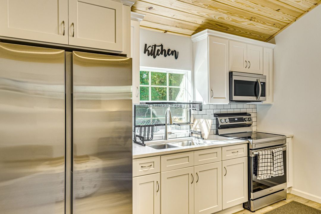 Photo of Kitchen in Lillian