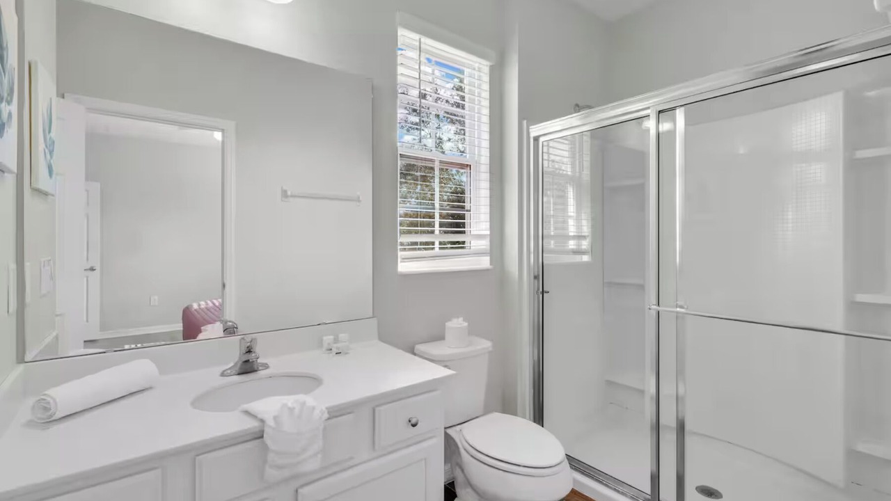 Photo of Bathroom in Loughman
