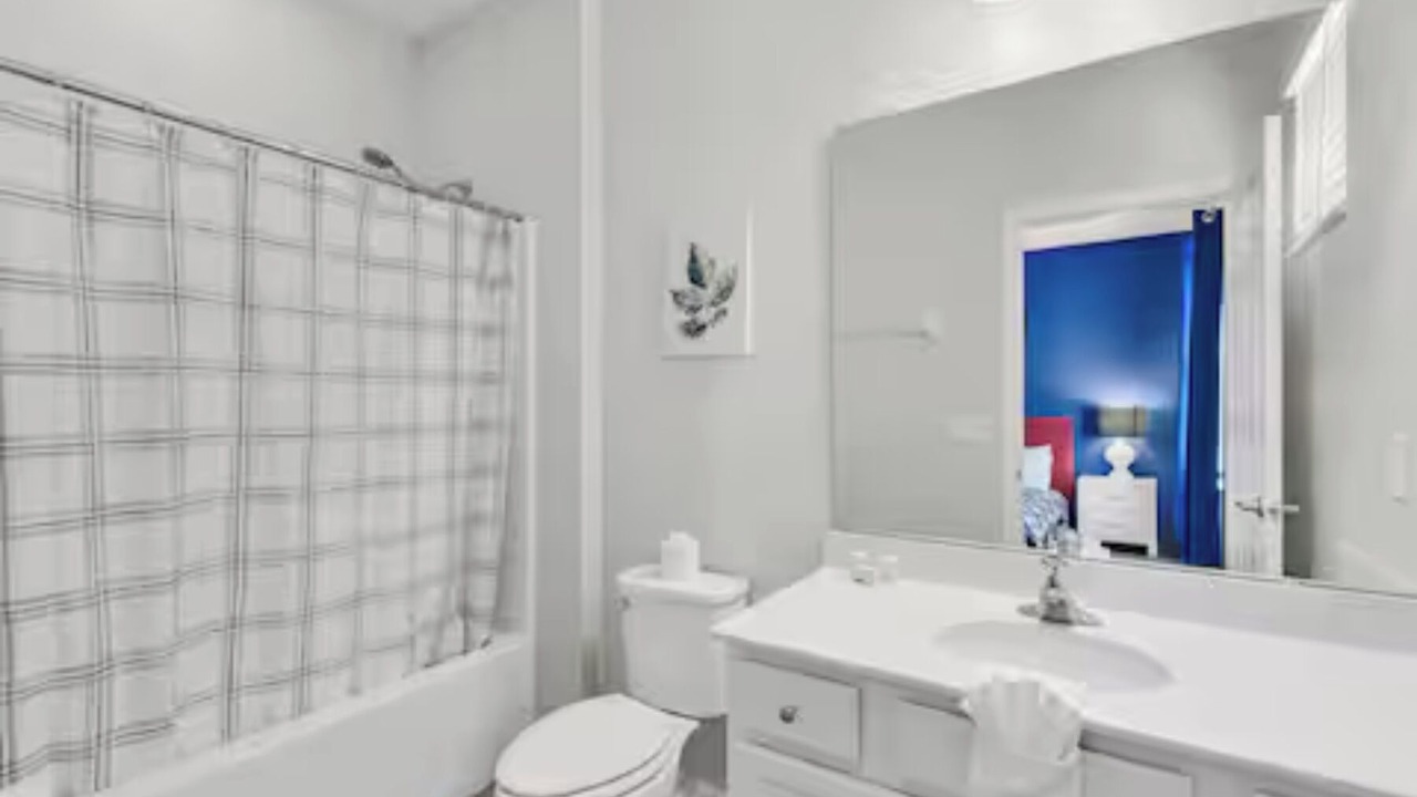 Photo of Bathroom in Loughman