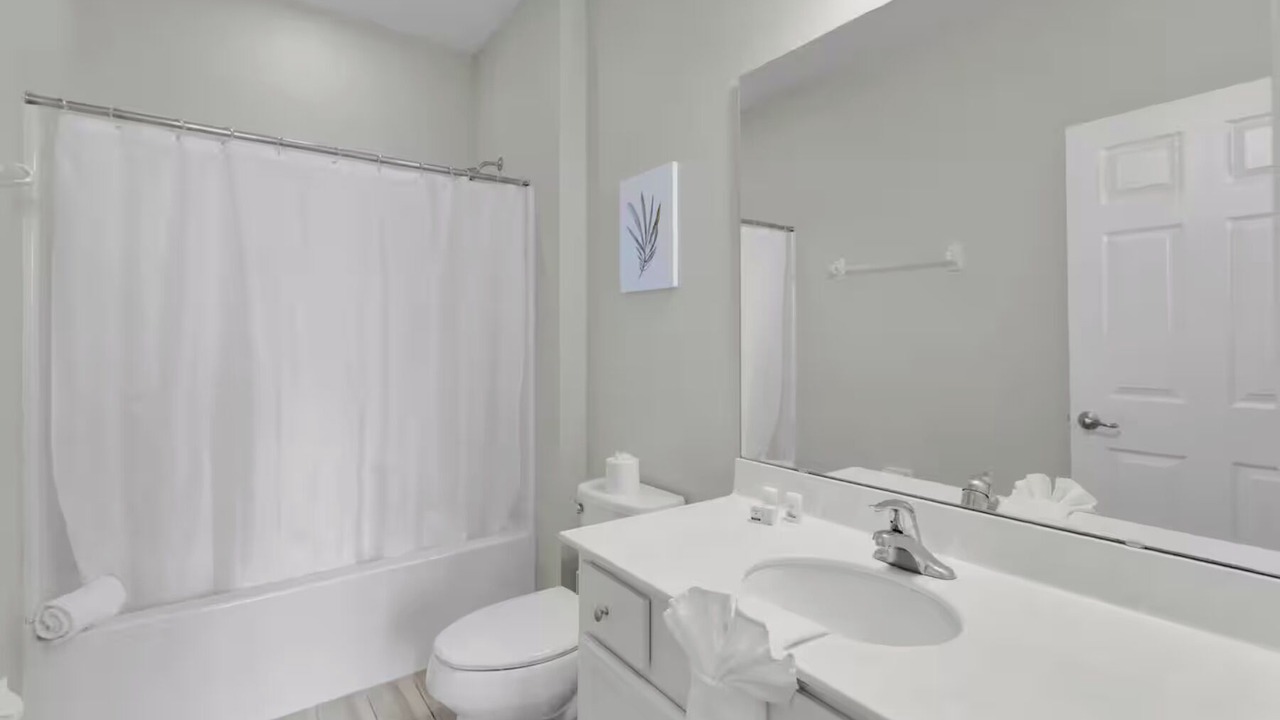 Photo of Bathroom in Loughman