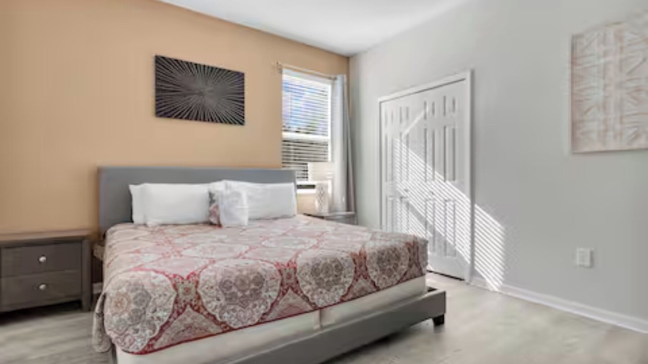 Photo of Bedroom in Loughman