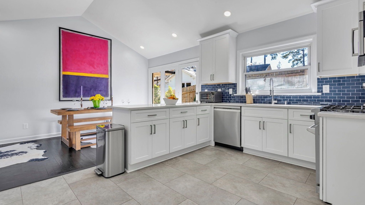 Photo of Kitchen in College Park