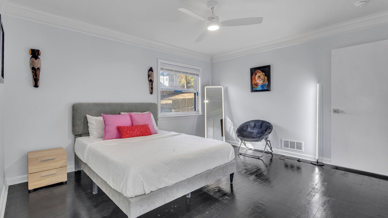 Photo of Bedroom in College Park