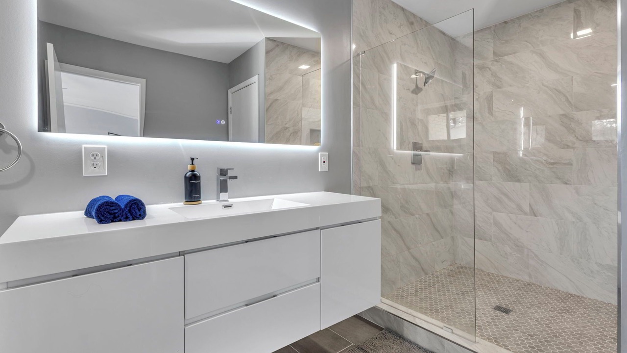 Photo of Bathroom in College Park
