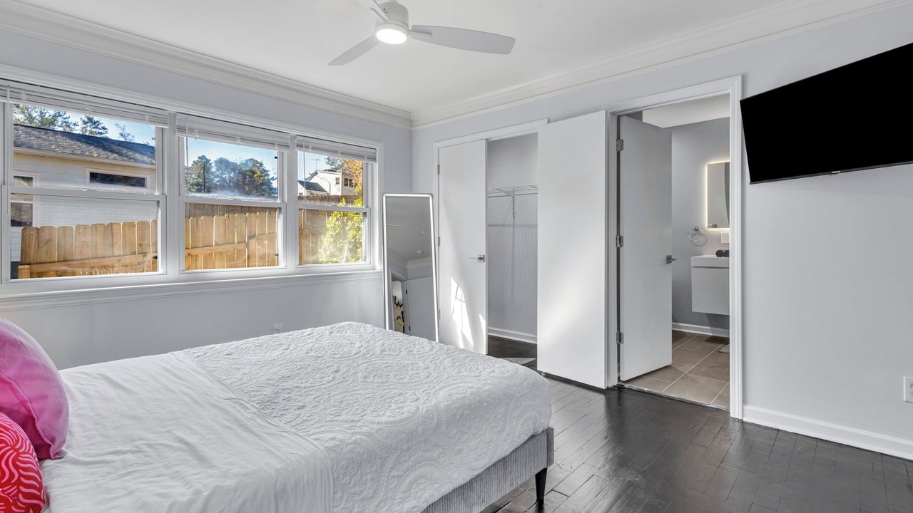 Photo of Bedroom in College Park