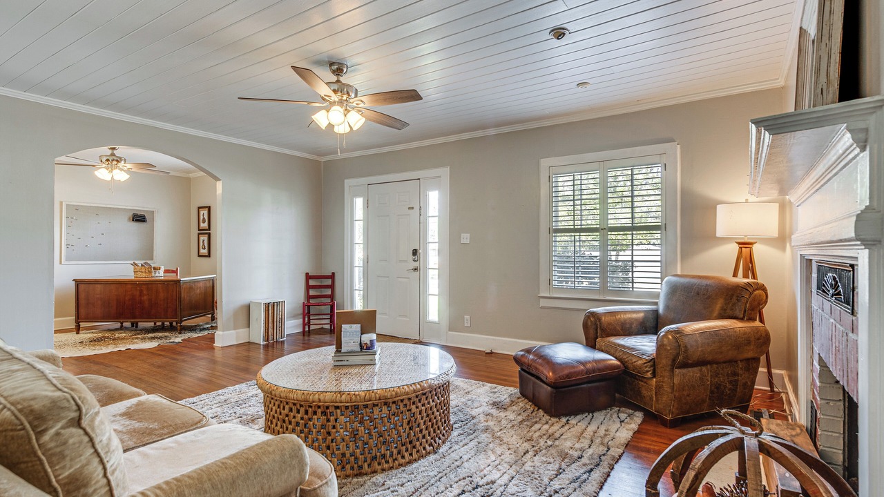 Photo of Livingroom in Hahira