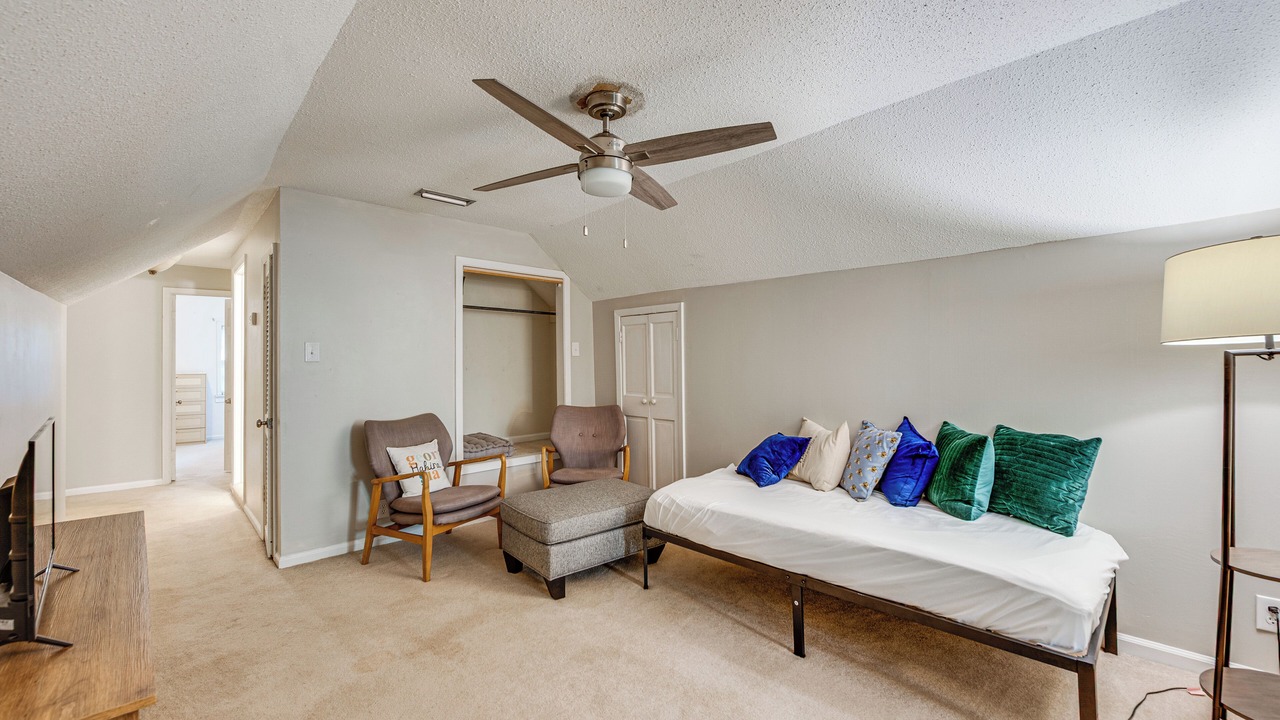 Photo of Bedroom in Hahira