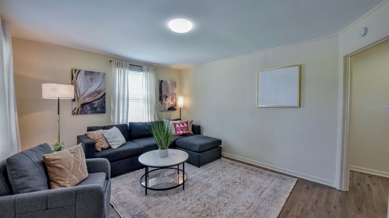 Photo of Livingroom in Tuscaloosa