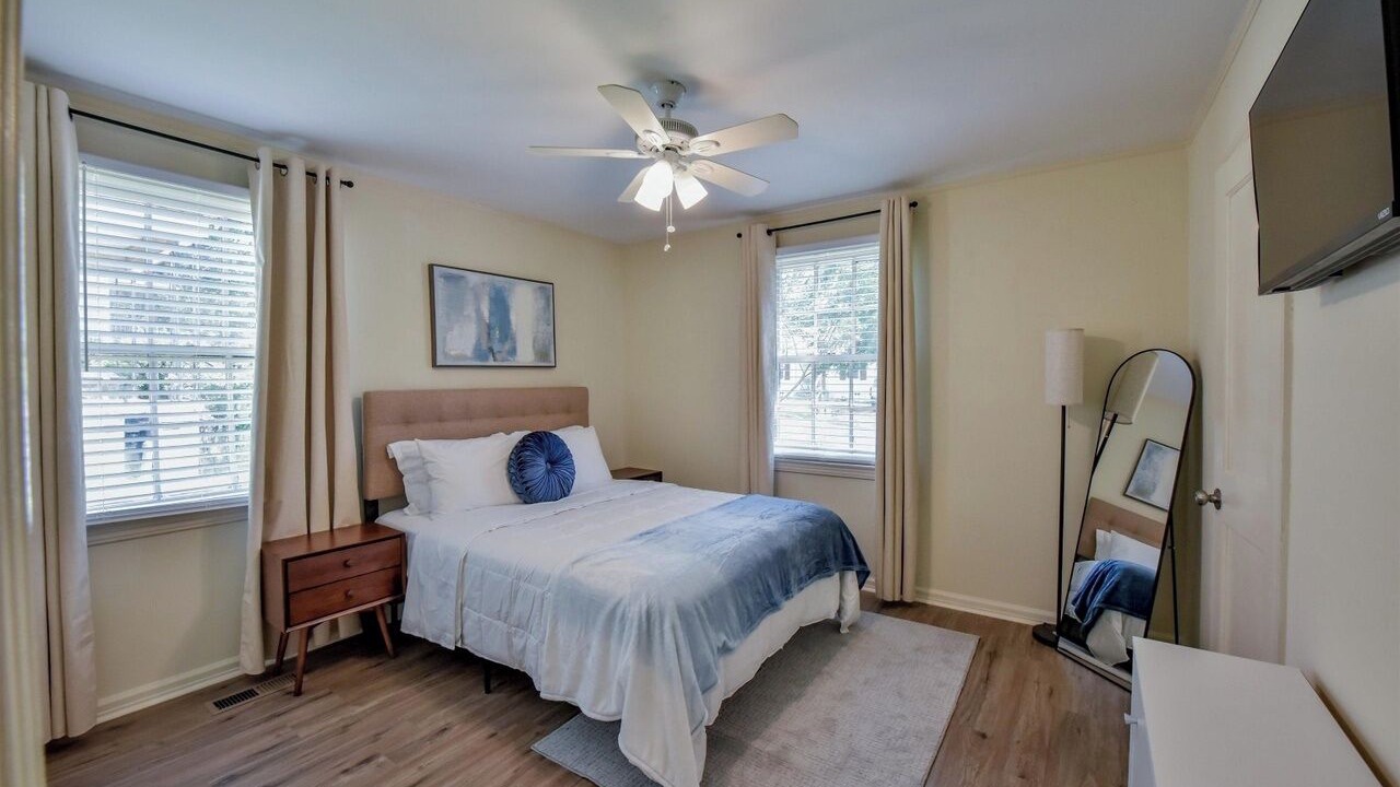 Photo of Bedroom in Tuscaloosa