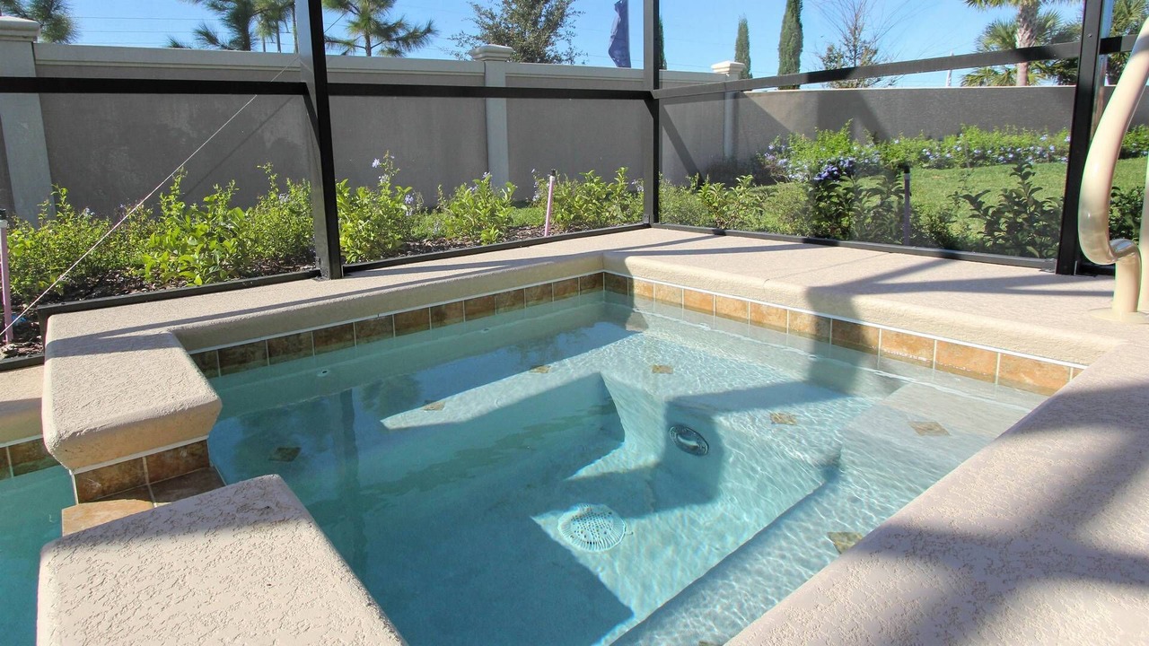 Photo of Outdoor in Loughman