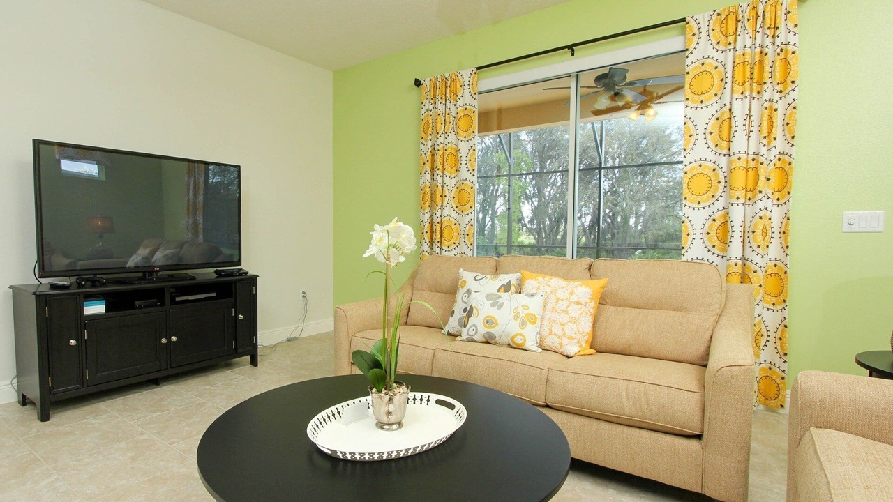 Photo of Livingroom in Loughman