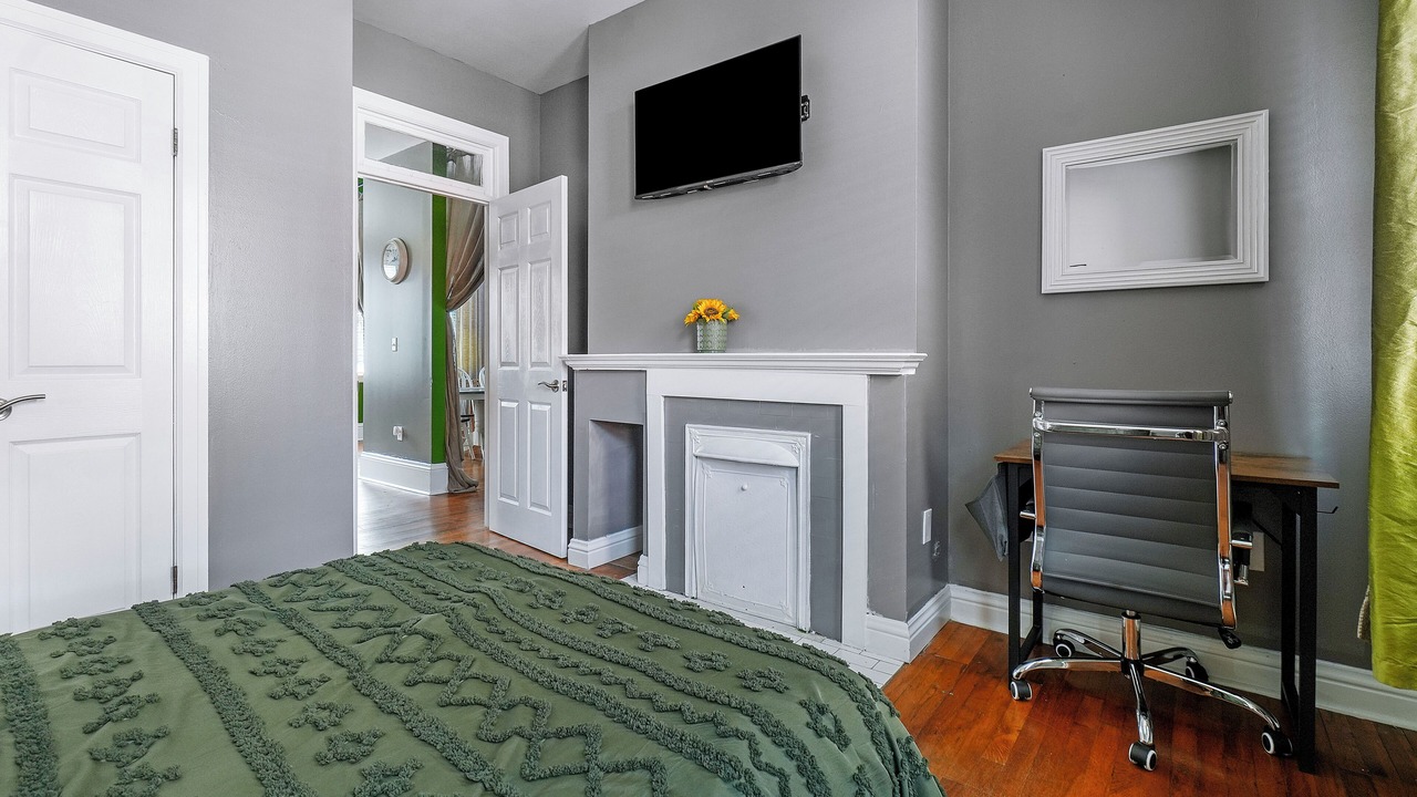 Photo of Bedroom in Montgomery