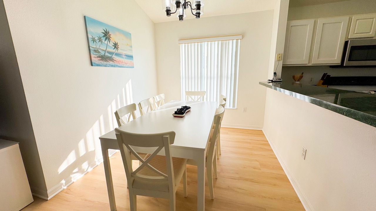 Photo of Livingroom in Bridgewater Crossing