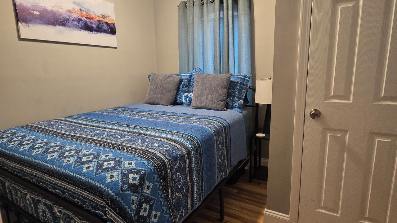Photo of Bedroom in Greater Belhaven