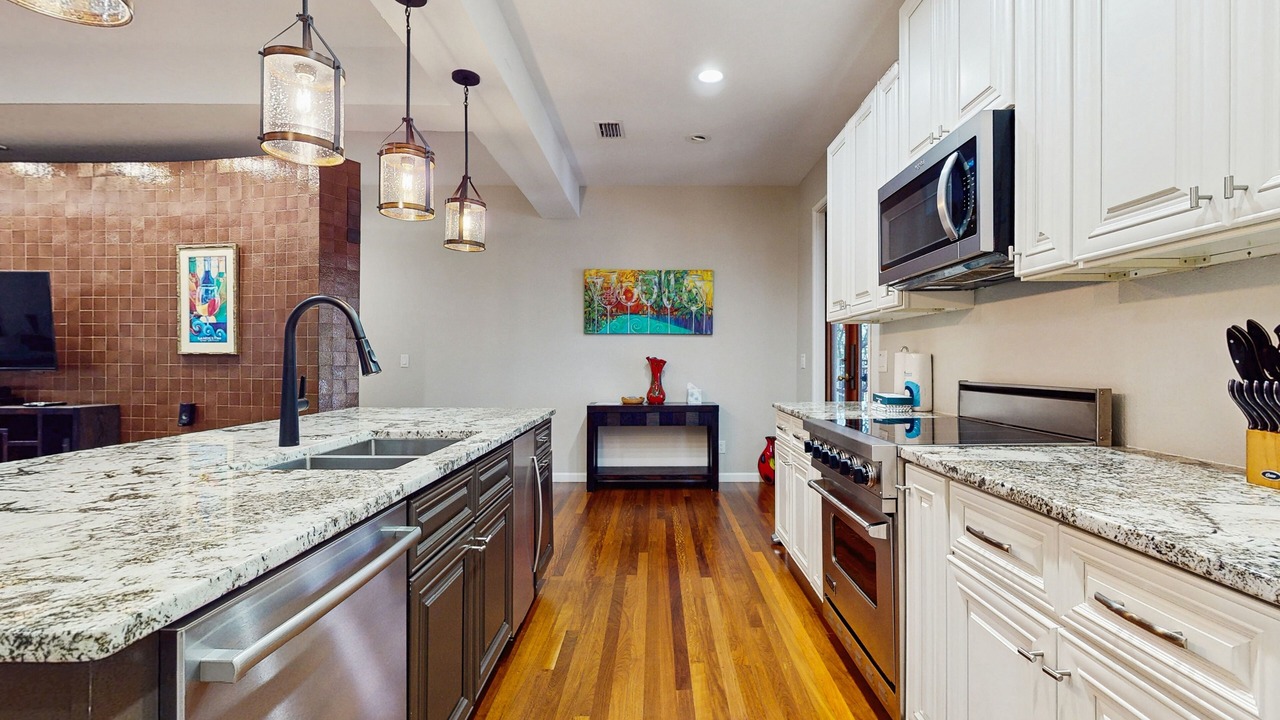 Photo of Kitchen in Baytowne Wharf