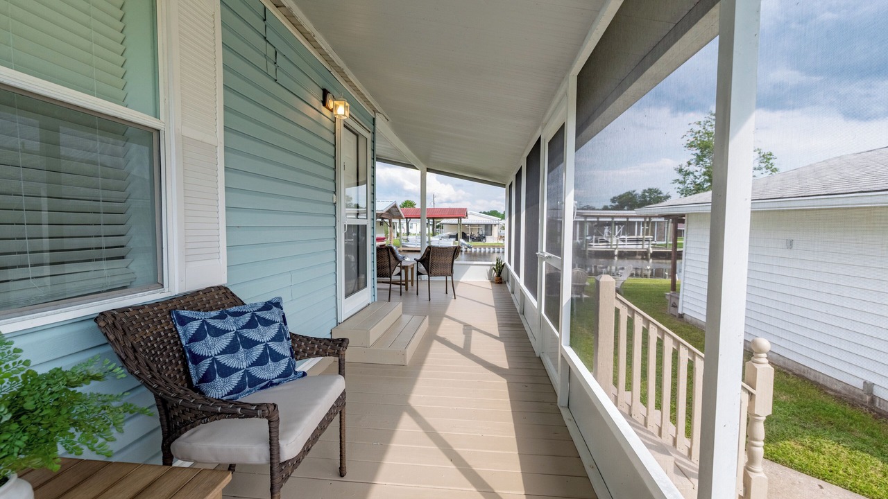 Photo of Patio Balcony in Welaka