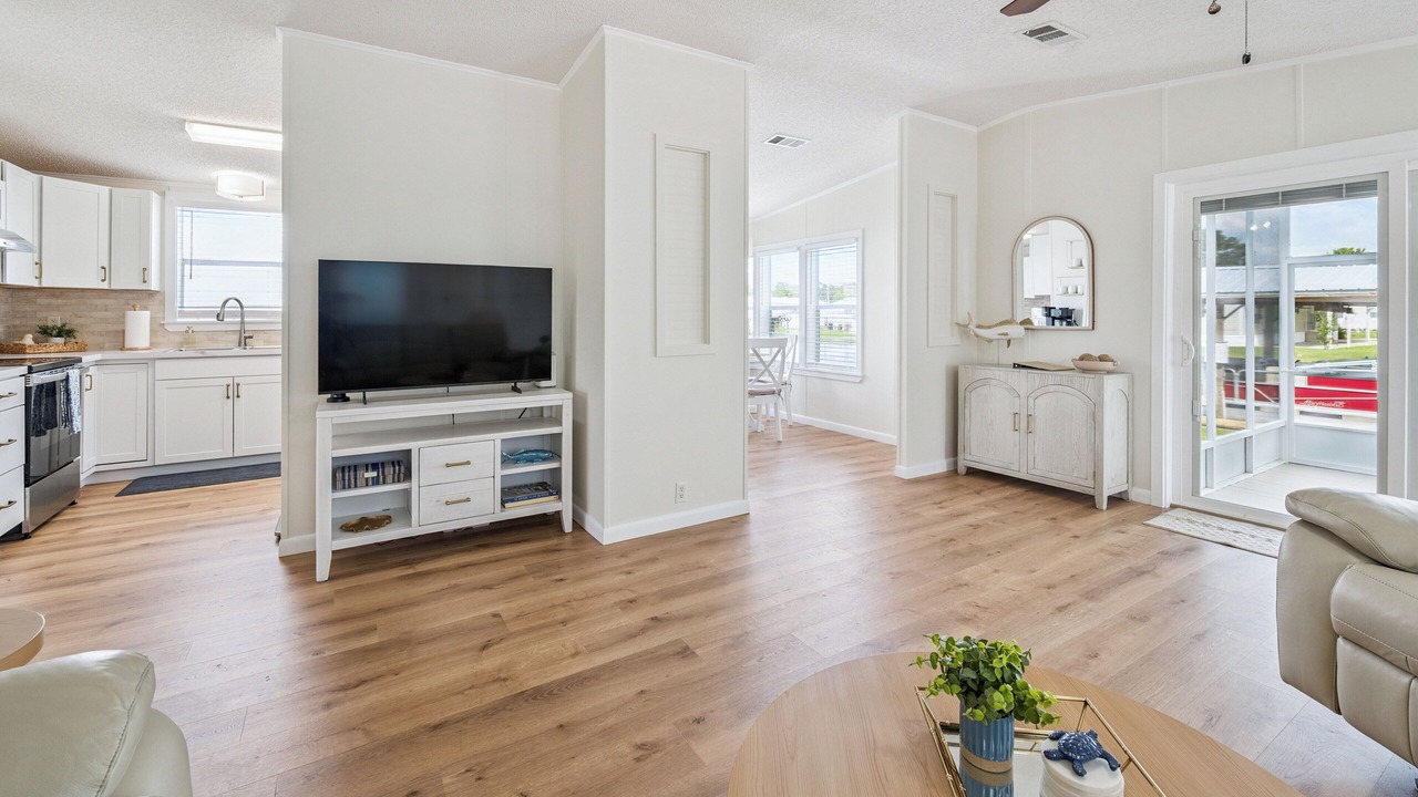 Photo of Livingroom in Welaka