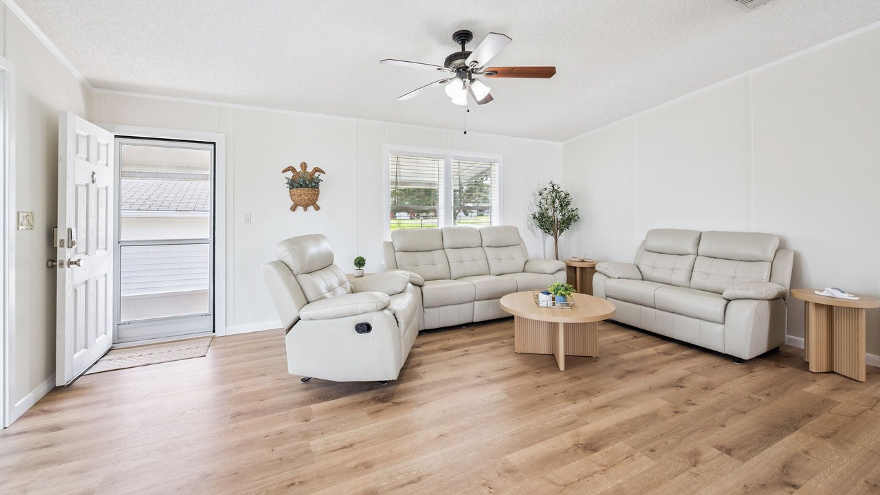 Photo of Livingroom in Welaka