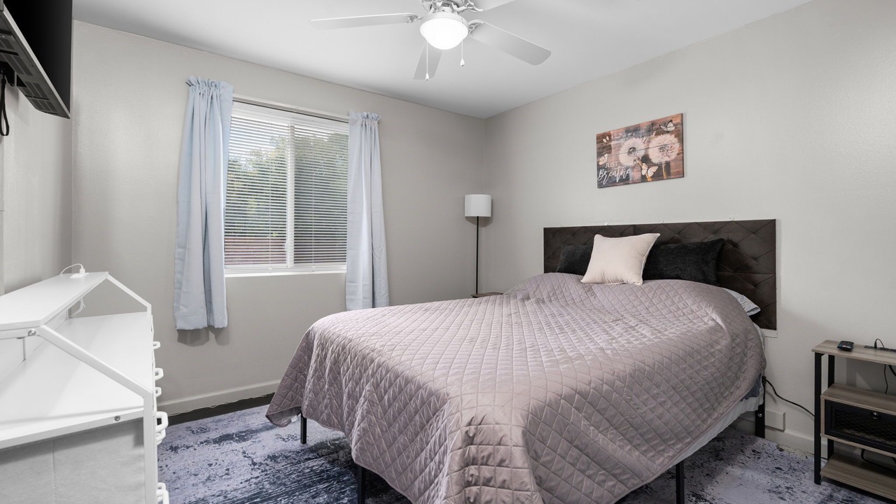 Photo of Bedroom in Bryant Pattengill East