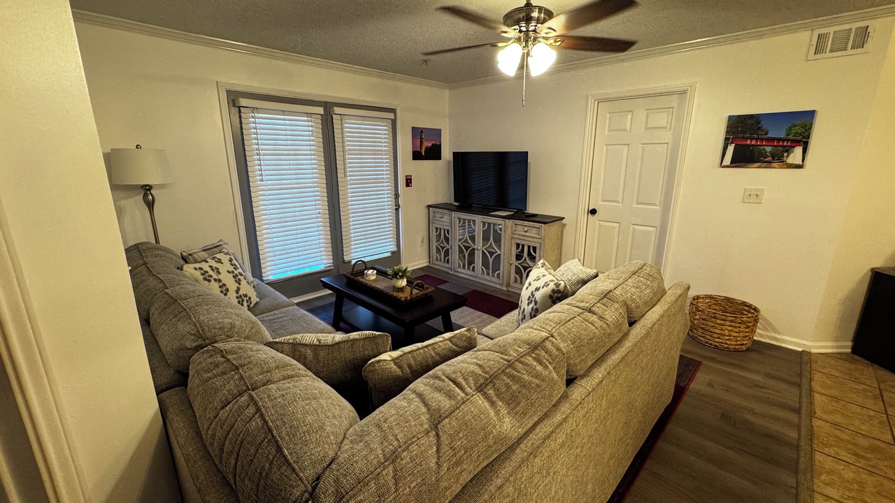 Photo of Livingroom in Tuscaloosa