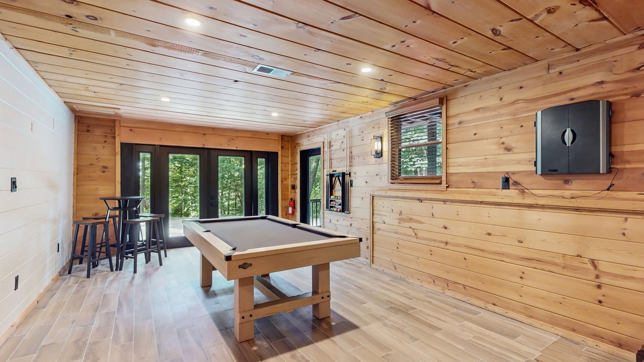 Photo of Bedroom in Ellijay