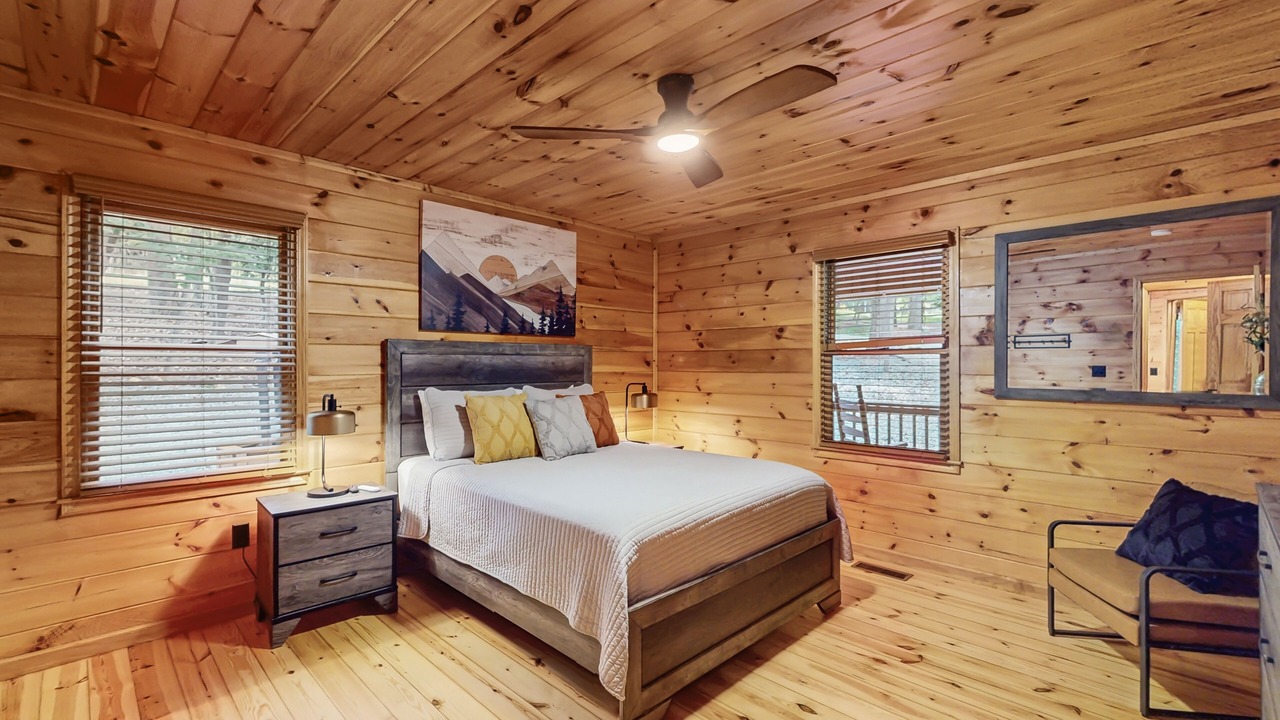 Photo of Bedroom in Ellijay