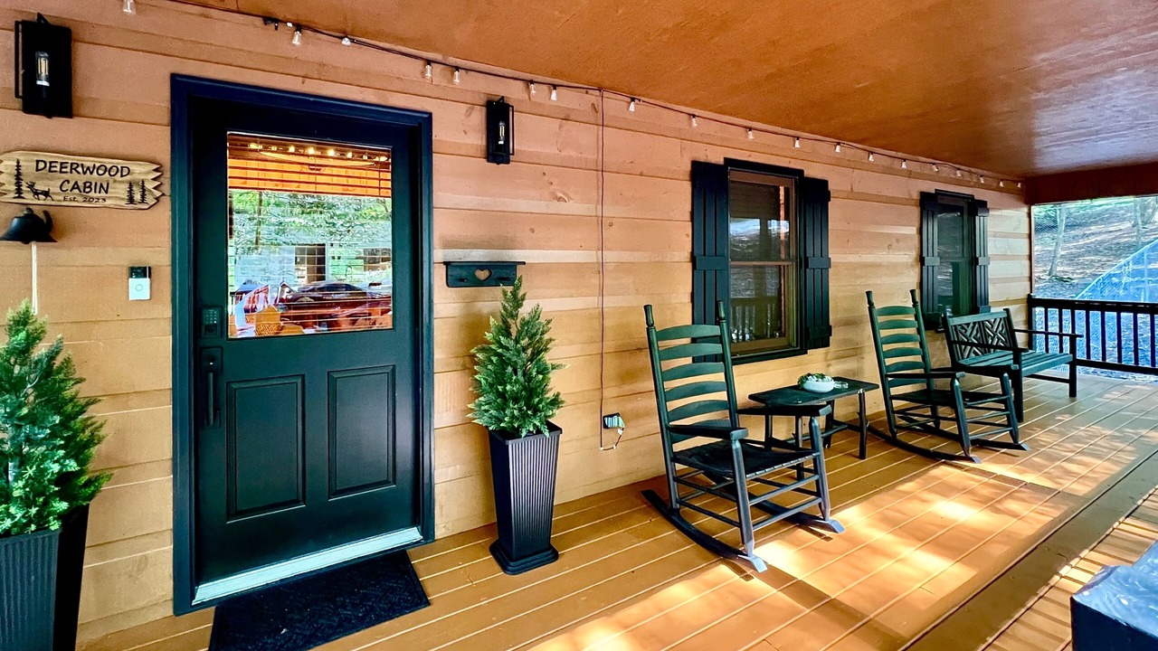 Photo of Patio Balcony in Ellijay