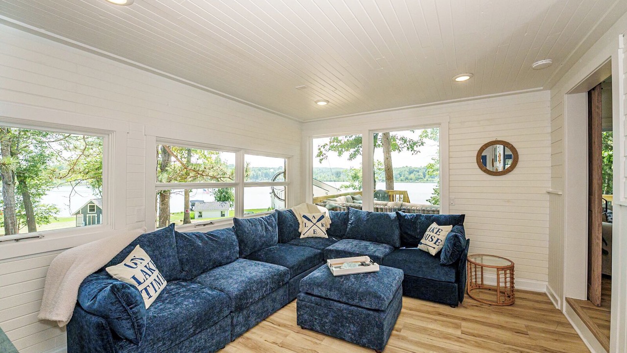 Photo of Livingroom in Mecosta