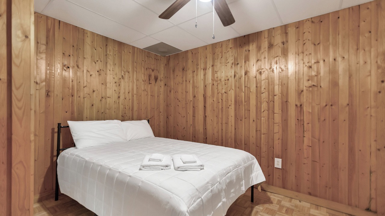 Photo of Bedroom in Six Mile