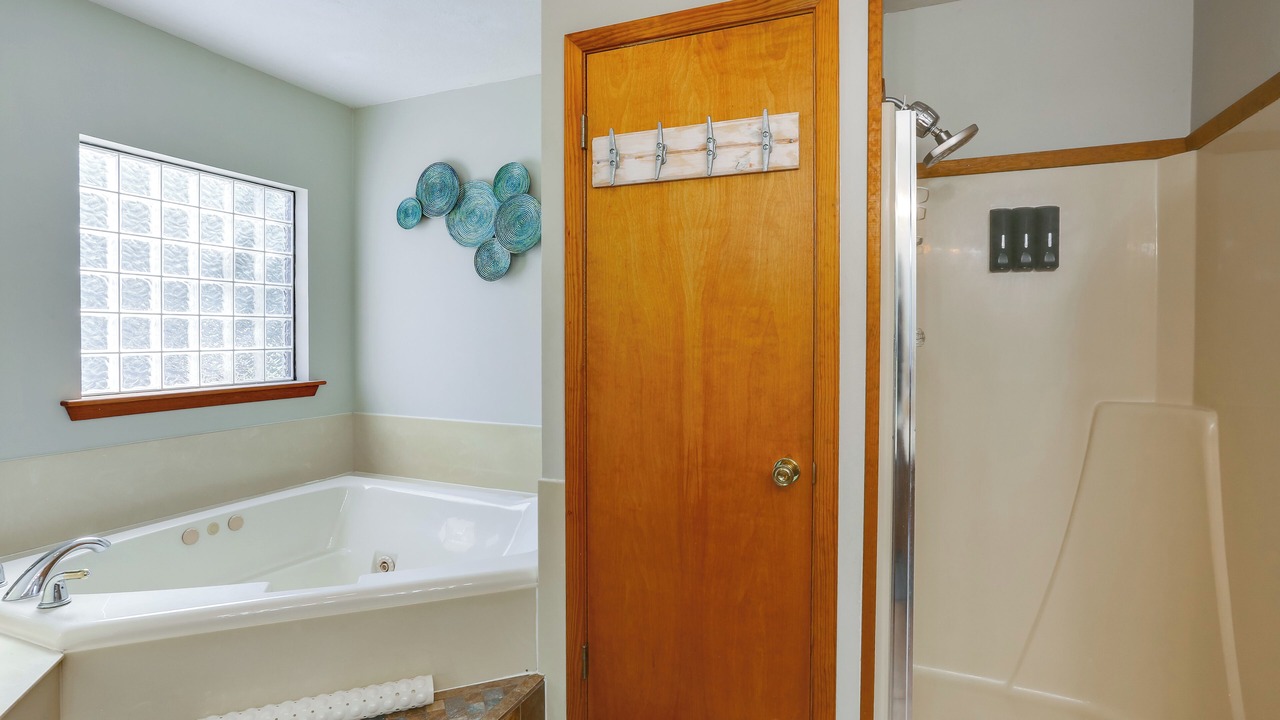 Photo of Bathroom in Hemphill