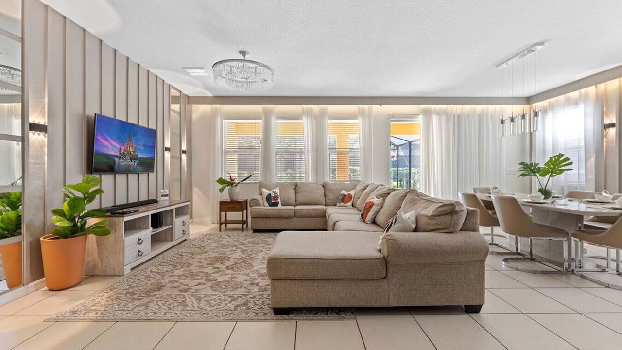 Photo of Livingroom in Loughman
