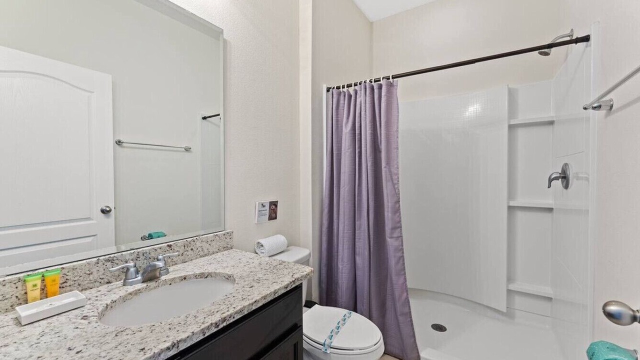 Photo of Bathroom in Loughman