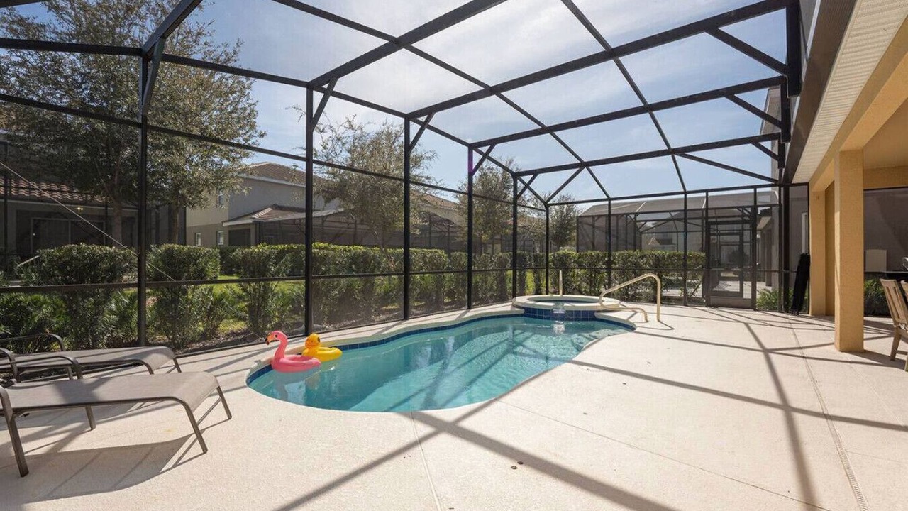 Photo of Outdoor in Loughman