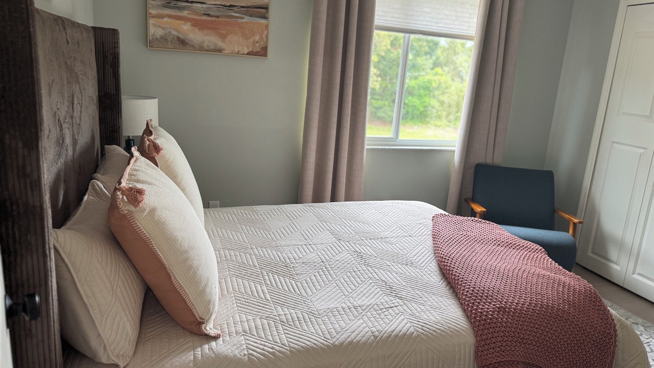 Photo of Bedroom in Winter Springs