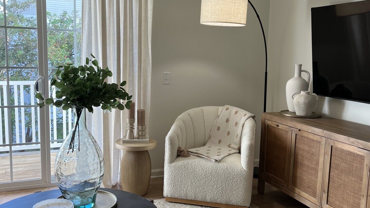 Photo of Livingroom in Starkville