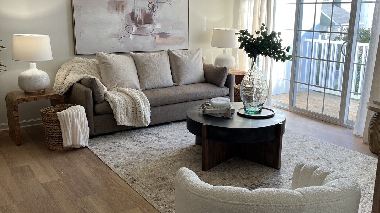 Photo of Livingroom in Starkville