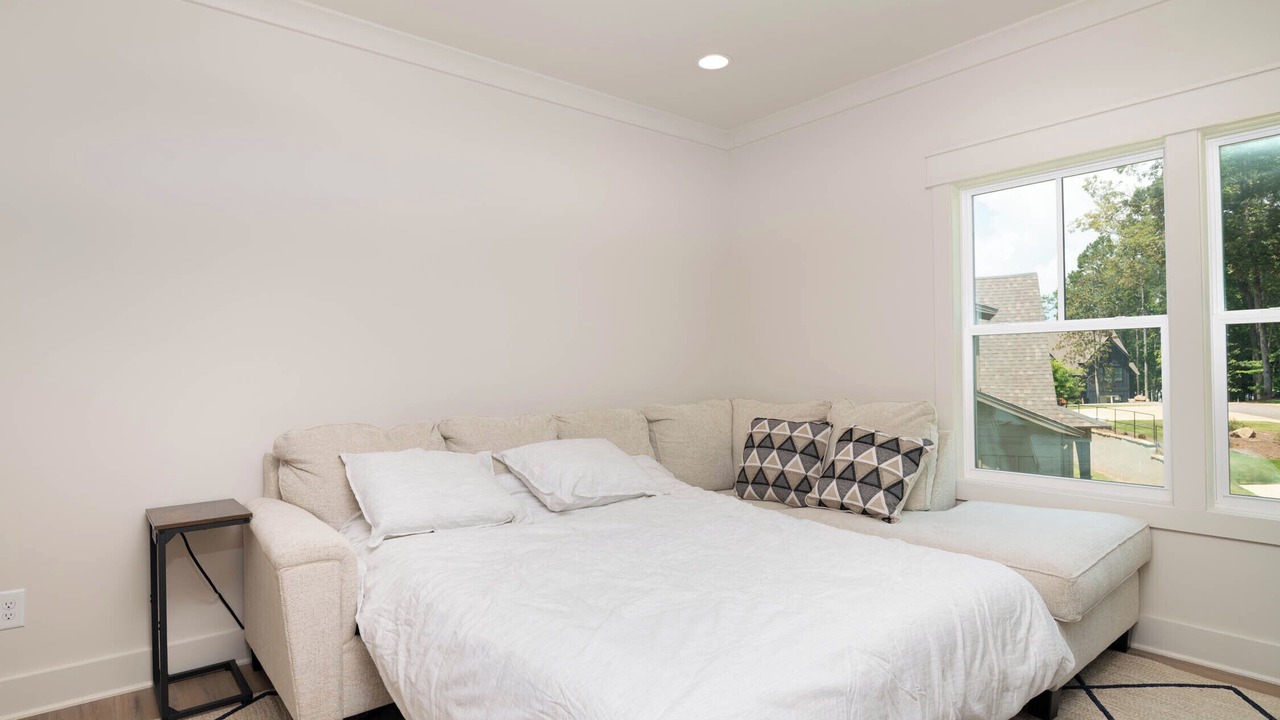 Photo of Bedroom in Dadeville