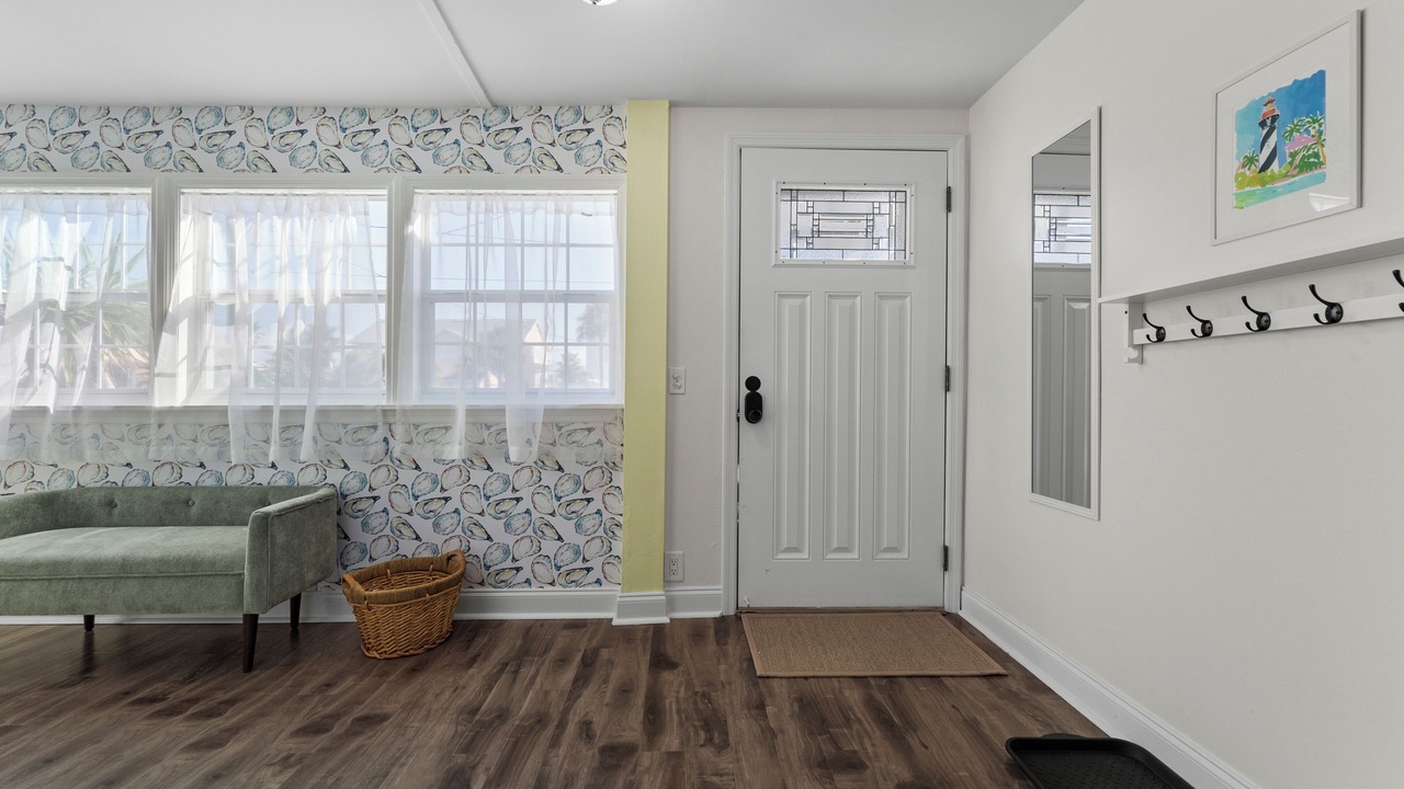 Photo of Bedroom in Crescent Beach
