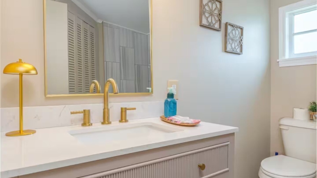 Photo of Bathroom in Muscle Shoals