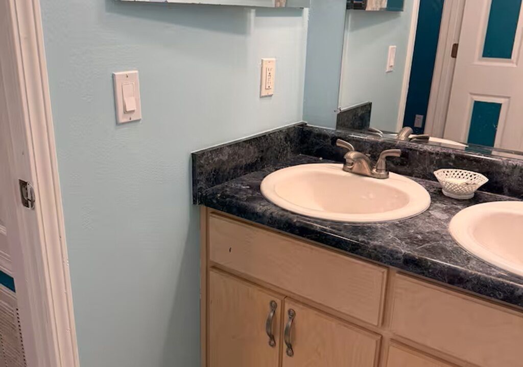 Photo of Bathroom in De Funiak Springs